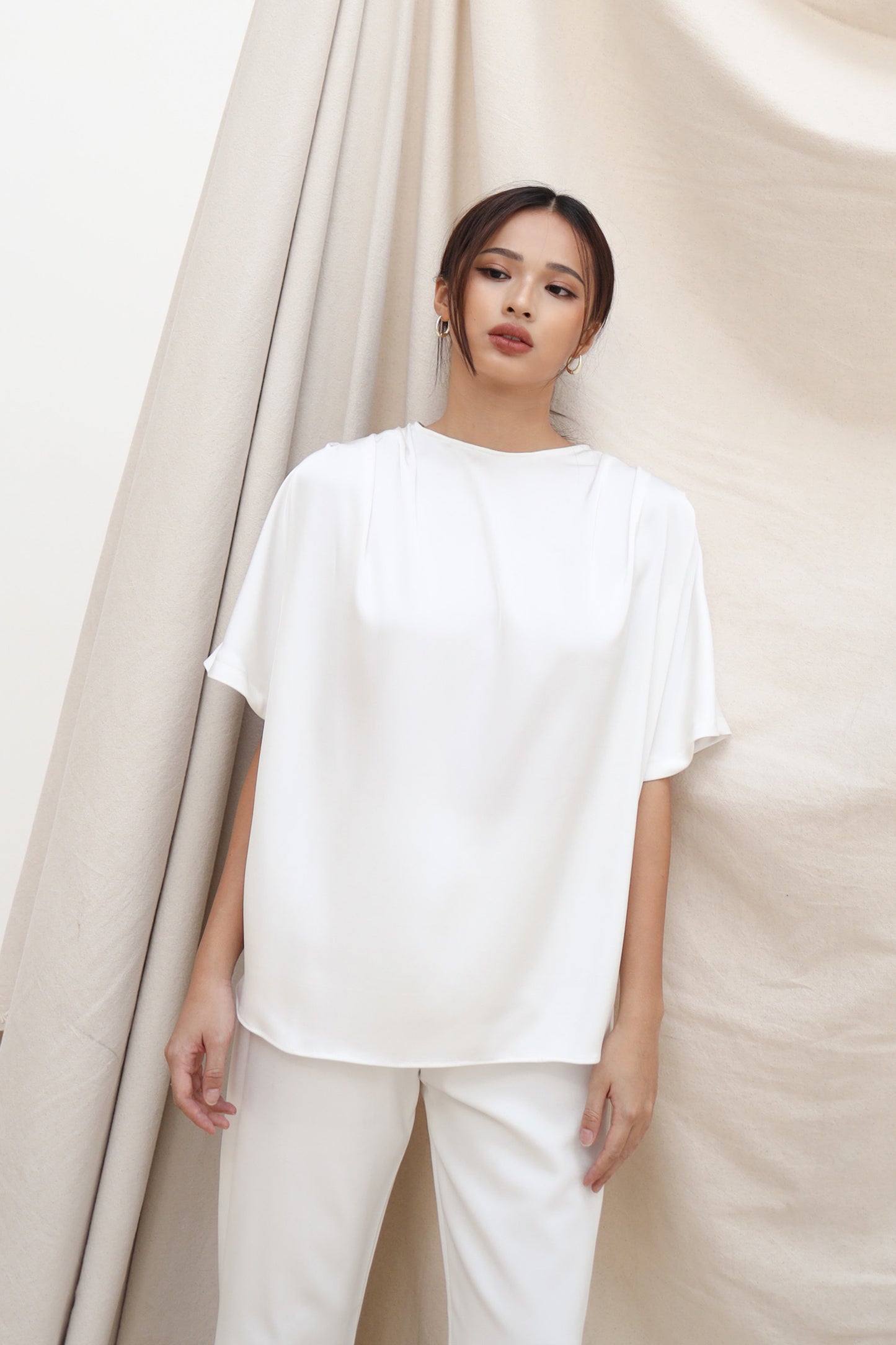 ANYA TOP
