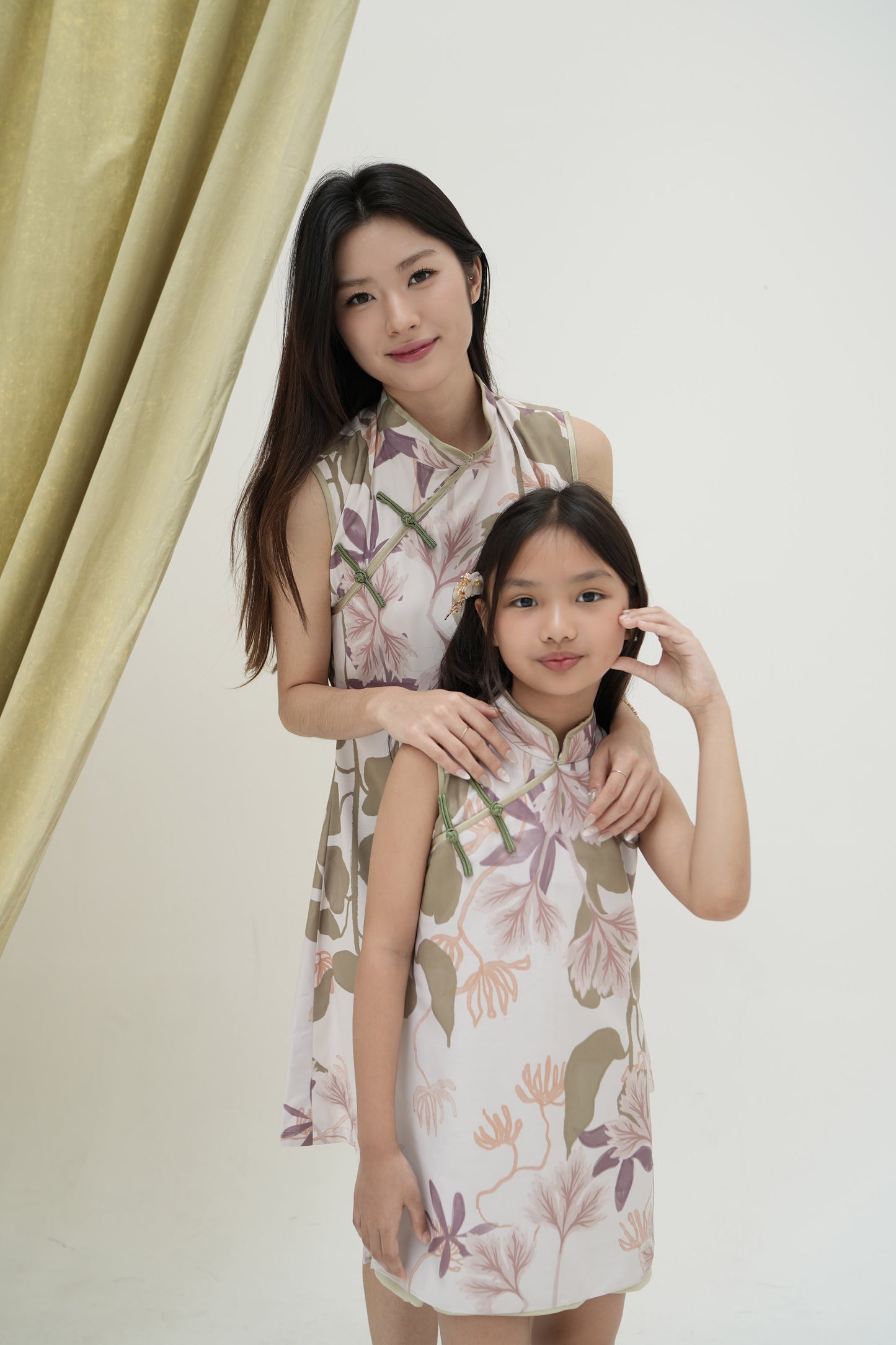 XIN YAN