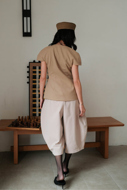 YALE TOP